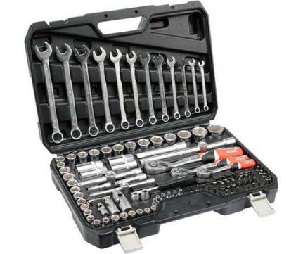 Yato Case professional 1/2'' & 3/8'' & 1/4'' 111 pcs YT-38831